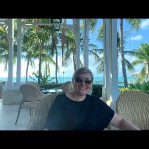 Meet your Posher, Rebecca